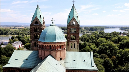 ... am Dom zu Speyer